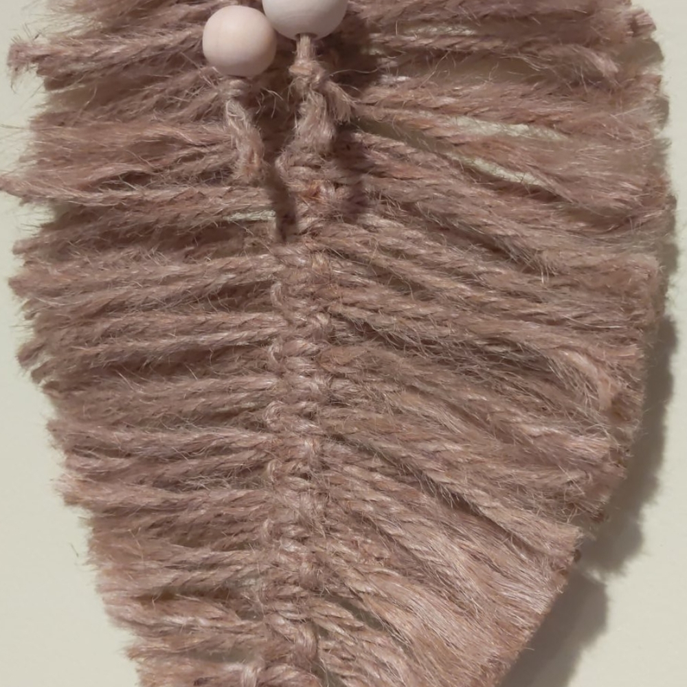 Boho macrame feather leaf - Picture 3 of 4